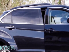 18 jaar, Pijpbeurt, Bruinharig, Rondborstig, Hondjeshouding, Vingeren, Hardcore, Natuurlijk