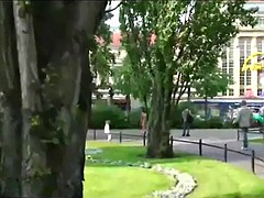 walk around the city solo