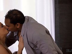 Afrikaans, Grote lul, Zwart, Vriendin, Hardcore, Interraciaal, Geschoren, Tiener