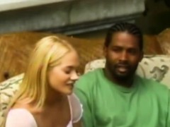 Enthousiasteling, Blond, Hd, Interraciaal, Realiteit, Tiener, Tieten likken