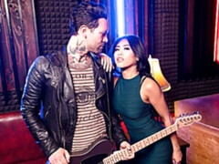 アジア人, お尻, 茶髪の, バック, 手コキする, 剃毛, ティーン, オッパイの