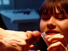 Sucer une bite, Brunette brune, Tir de sperme, En levrette, Hard, Hd, Seins naturels, Chatte