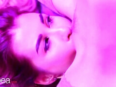 Lécher le cul, Brunette brune, Tchèque, Talons, Lesbienne, Léchez, Petite femme, Nénés