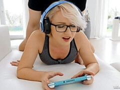 Short-haired blonde chick Kittina Clariette looks good in the doggy style pose