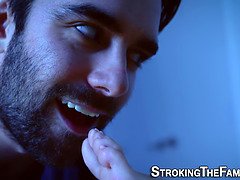 Pijpbeurt, Oudere vrouw, Likken, Rijpe lesbienne, Moeder die ik wil neuken, Kut duiken, Schreeuwen, Stiefmoeder