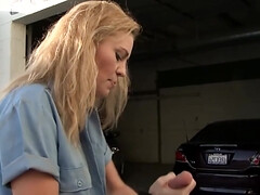 巨乳な, 指いじり, 毛深い, レズビアン, 天然, 乳首, アウトドア, タトゥー