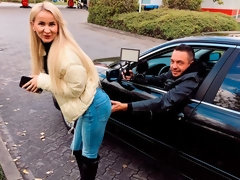 Amateur, Cul, Masturbation, Mère que j'aimerais baiser, De plein air, Pov, Maigrichonne, Dénudage