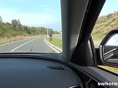 素人, フェラチオ, 車, 手コキする, Hd, アウトドア, ラフ, 叫ぶ