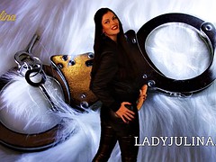 Немки, Милф, Страпон