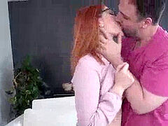 Sperma shot, Europees, Voeten, Brillen, Roodharige vrouw, Billekoek, Tatoeage