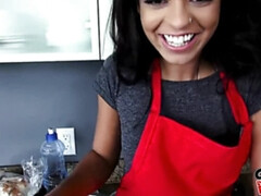 Любители, Еда, Затыкание рта, На кухне, Натуральные сиськи, Пирсинг, От первого лица, Реалити