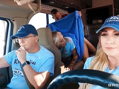 18 jahre, Arsch, Tussi, Grosser schwanz, Hardcore, Pornostars, Muschi, Titten