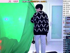 Enthousiasteling, Aziatisch, Pijpbeurt, Sperma shot, Groep, Koreaans, Masturbatie, Trio