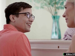 Grote mammen, Blond, Diep in de keel, Moeder die ik wil neuken, Roodharige vrouw, Spaans, Student, Tieten likken