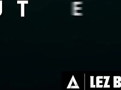 Sadomasoquismo, Culo grande, Tetas grandes, Fetiche, Penetracion con dedos, Lesbiana, Madres para coger, Pelirrojo