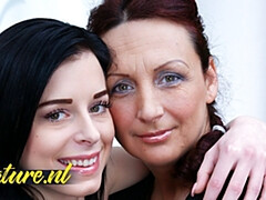 Leie, Arsch, Grosse titten, Hd, Reif, Mutti, Tätowierung, Jungendliche (18+)