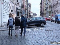 In den arsch, Grosser schwanz, Blasen, Spermaladung, Hardcore, Interrassisch, Lecken, Ehefrau