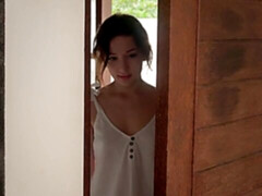 Incroyable, Salle de bains, Brunette brune, Béant, Masturbation, Maigrichonne, Solo, Nénés