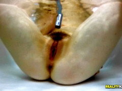 Blond, Pijpbeurt, Sperma shot, Harig, Hakken, Likken, Masturbatie, Douche