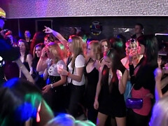 Arsch, Grosse titten, Blondine, Klassisch, Gruppe, Hd, Natürlich, Titten