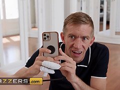 Gros seins, Queue, En levrette, Faciale, Bite énorme, Monstre, Petite femme, Jouets