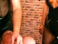 お尻, 緊縛, ブロンド, ボンデージ, 気狂い, フェティッシュ, オナニー, オッパイの