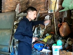 The mechanic is ready to fix his car in exchange for sex