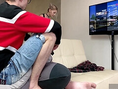 Amateur, Anal, Gros cul, Gros seins, Tir de sperme, Interracial, Maman, Uniforme