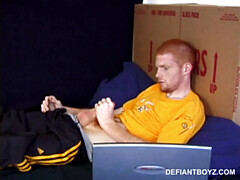 18 años, Corridas, Gay, Masturbación, Ducha, Solo