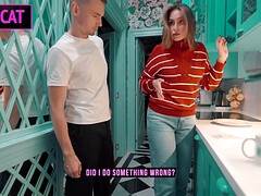 Grote kont, Pijpbeurt, Sperma, Vrijster, Moeder die ik wil neuken, Natuurlijke tieten, Tieten likken, Uniformpje