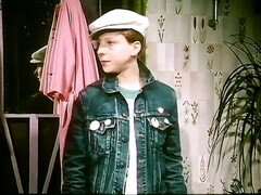 Anal, Sucer une bite, Tir de sperme, Français, Groupe, Hard, Nénés, Rétro ancien