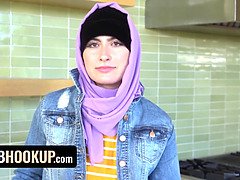 18 jaar, Arabisch, Naakte man aangeklede vrouw, Aangekleed, Sperma shot, Hardcore, Gezichtspunt, Taboe
