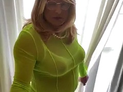 Amateur crossdresser Kellycd2022 Sexy MILF on vacation in green mesh dress and white stockings