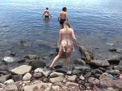 Amateur, Plage, Sucer une bite, Exhib, Pov, Public, Voyeur, Mouillée