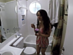 浴室, フェラチオ, 茶髪の, ハードコア, ハメ撮り, 驚き, ティーン, トイレ
