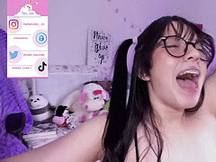 Maru_Chan from Chaturbate